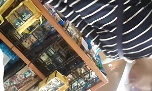 Các người đẹp da ngăm phim sẽ gay nhat ban đen làm tình với hai cặp vợ chồng. Cô ấy hút của một người bạn, và nhận được sự kết thúc của những thứ hai trong âm đạo.