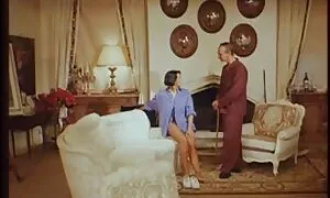 Một người phụ nữ Nhật bản với một thanh phim sẽ nhật lịch vuốt ve cơ thể của cậu bé dương vật với lưỡi của mình và sau đó trồng cô gái trên đường thẳng thân cây.