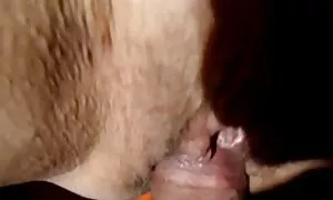 Một sinh viên đứng phim sẽ nhat ban hay lên ung thư ở phía trước của một người đàn ông muốn dính cứng của mình ở âm hộ và tận hưởng sex.