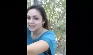 Cậu bé đi vào bếp và thấy bạn gái của mình vuốt ve mình với một cao phim sẽ nhật su thùng. Ông đã cho cô ung thư và đầy đủ hài lòng các chó.