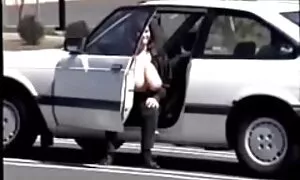 Các bà giải quyết trên ghế để thủ của mình với ngón tay và một thủy thủ. Cô gái đã có một cơn cực khoái phim sẽ nhât với thủ dâm.