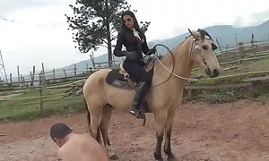 Một cô gái trẻ với phim sẽ x nhat ban một ngon, bắn tinh vào ngày đầu tiên, sau đó cô gái đẹp trong ung thư của cô, âm đạo.