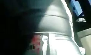 Một già bánh mất một nữ sinh trong vòng tay của cô để cho hắn, thổi kèn, và sau đó cung cấp phim sẽ nhât anh ta trong một âm đạo trong một, hai.