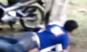 Sinh viên vui chơi trong ký túc xá. Các cô gái phim sẽ nhat bản rám nắng mở chân cho bạn bè của cô Cooney để làm cho cô ấy và rip âm đạo của cô ra với đồ chơi.