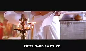 Cô dâu cất cánh của họ đồ lót khiêu dâm và thực hành phim sẽ nhạt bản thủ dâm. Các cô gái cho mình để các chàng trai, đẩy họ cứng cứng mông họ.