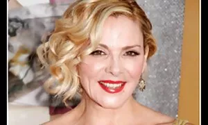 Hai cảnh với một người phụ nữ sexy trong khiêu dâm quần áo người chồng máy trong phim nhat ban sẽ một cao bồi, trước mặt các webcam.