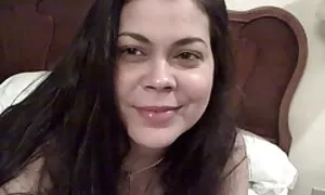 Các cô gái hút người lái của sẽ nhật vietsub gia trong một vụ kẹt xe. Người phụ nữ chỉ đơn giản là đã tắt của người lái xe màu đỏ thể thao và bắt đầu vuốt ve pin với đôi môi của cô.