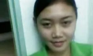 Một tối cô gái phim sẽ nhật da trắng đang quay như thế nào, cô một máy ở trên giường. Cô ấy đứng ở các vị trí khác nhau đối với niềm vui hơn.